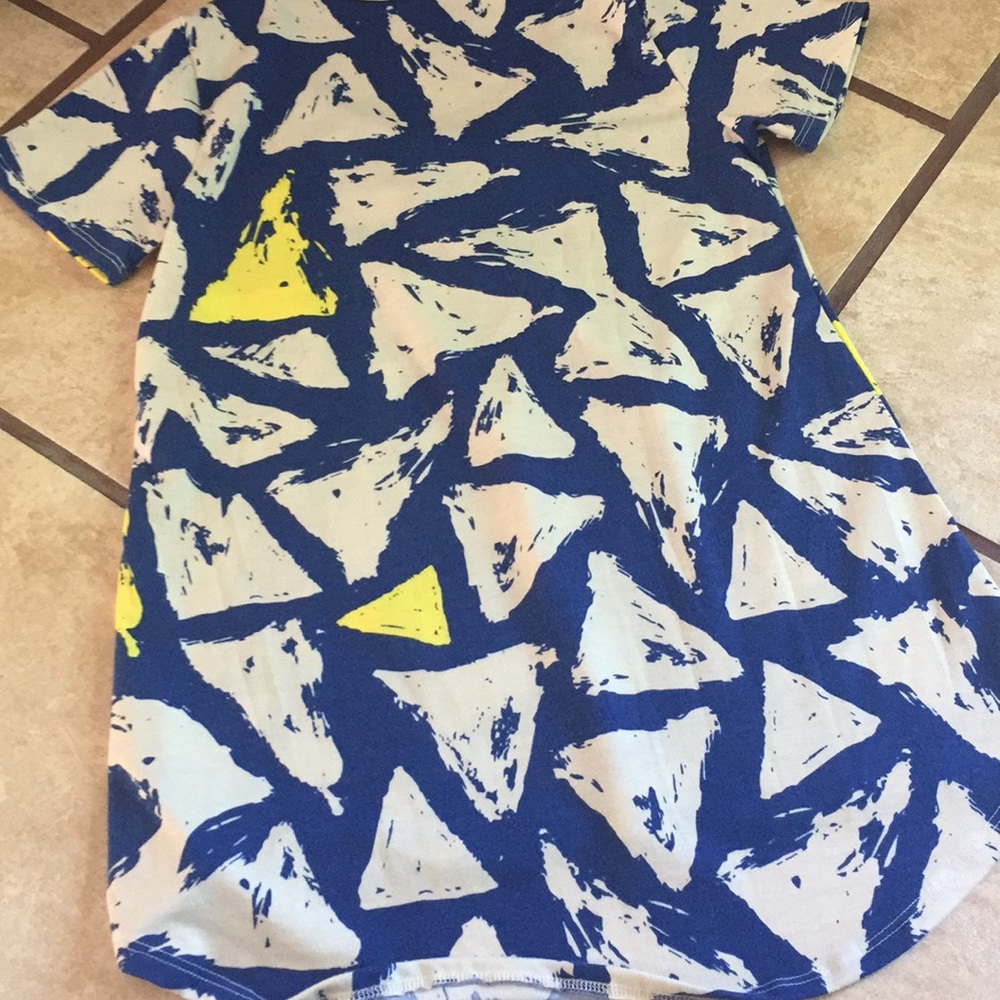 LULAROE Top - Picture 4 of 8